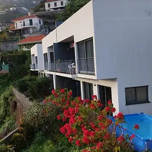  Villa D Henriques House